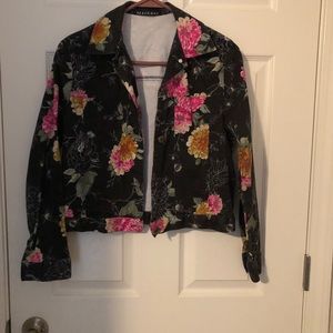 Casual multi-colored jacket